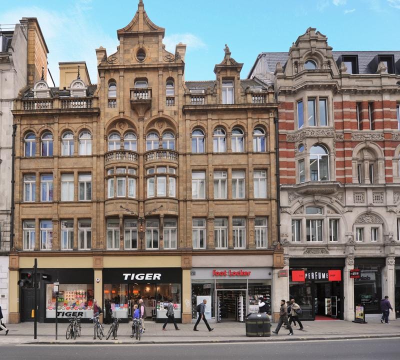 105-109 Oxford St (2)